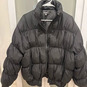 Missguided + Black Puffer Jacket